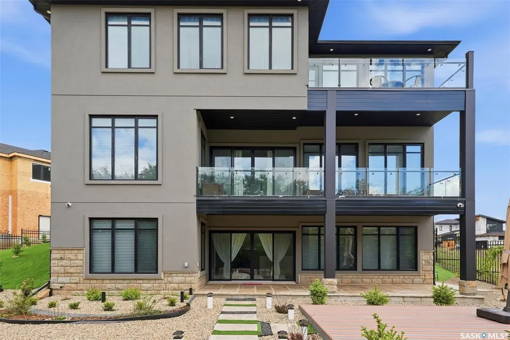 529 Greenbryre Bend Corman Park Rm No. 344 SK S7V 1T9