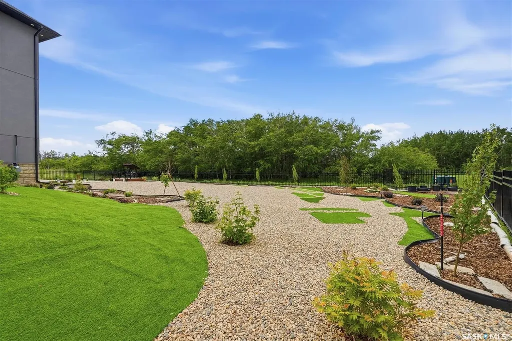 529 Greenbryre Bend Corman Park Rm No. 344 SK S7V 1T9