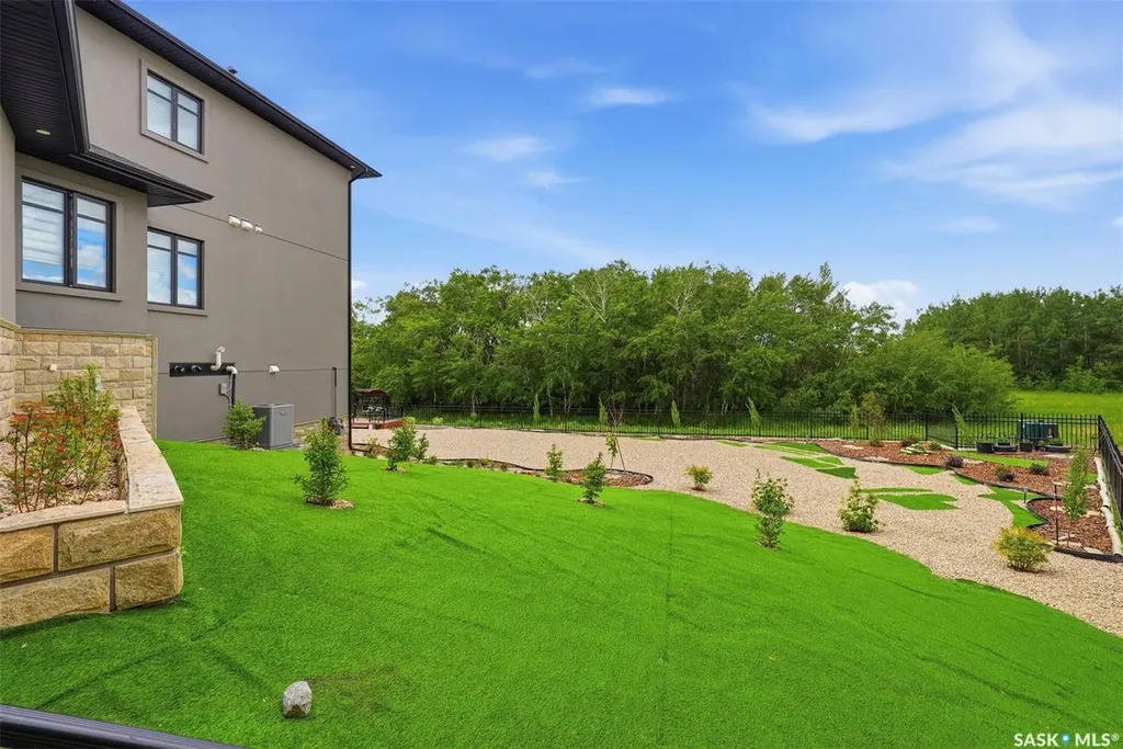 529 Greenbryre Bend Corman Park Rm No. 344 SK S7V 1T9