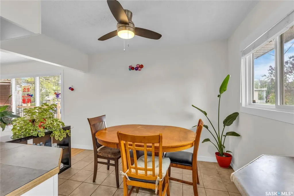 1308 Preston Avenue S Saskatoon SK S7H 2V4