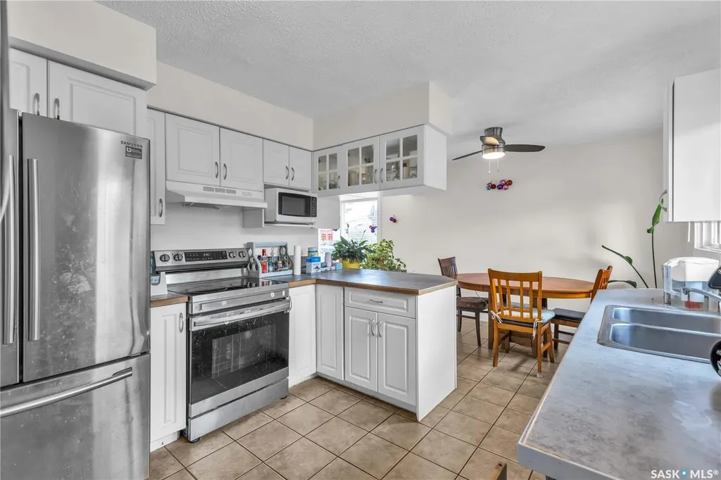 1308 Preston Avenue S Saskatoon SK S7H 2V4