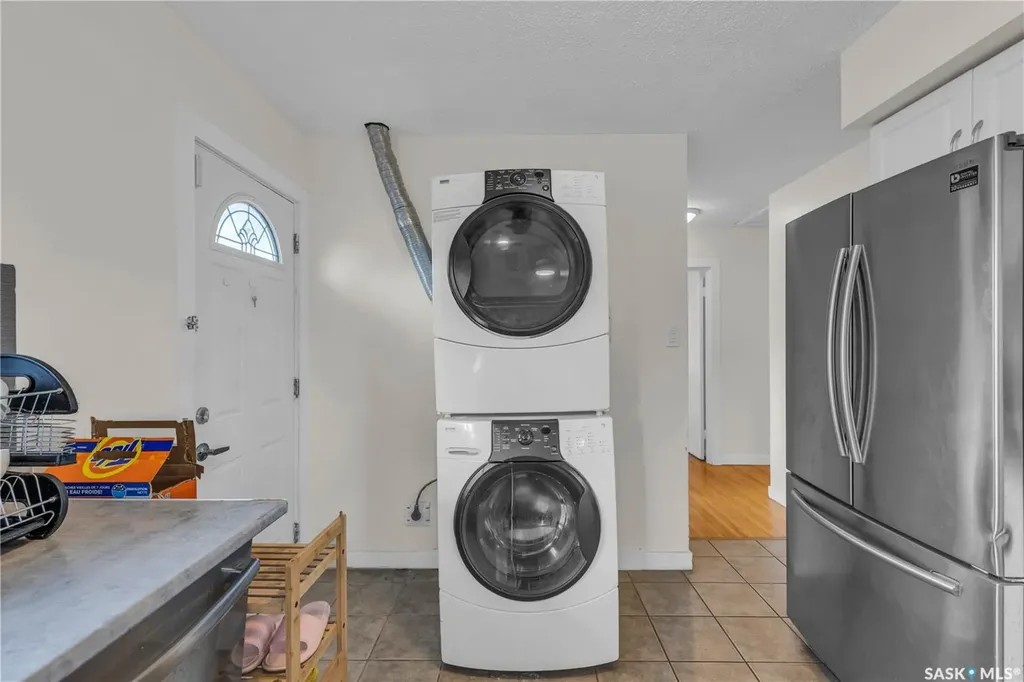 1308 Preston Avenue S Saskatoon SK S7H 2V4