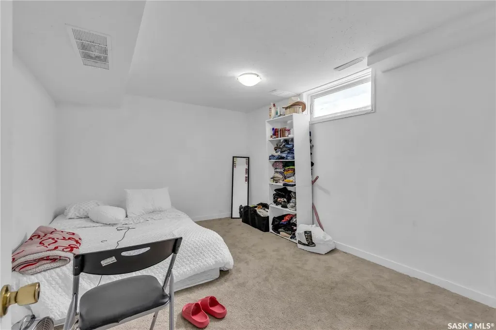 1308 Preston Avenue S Saskatoon SK S7H 2V4