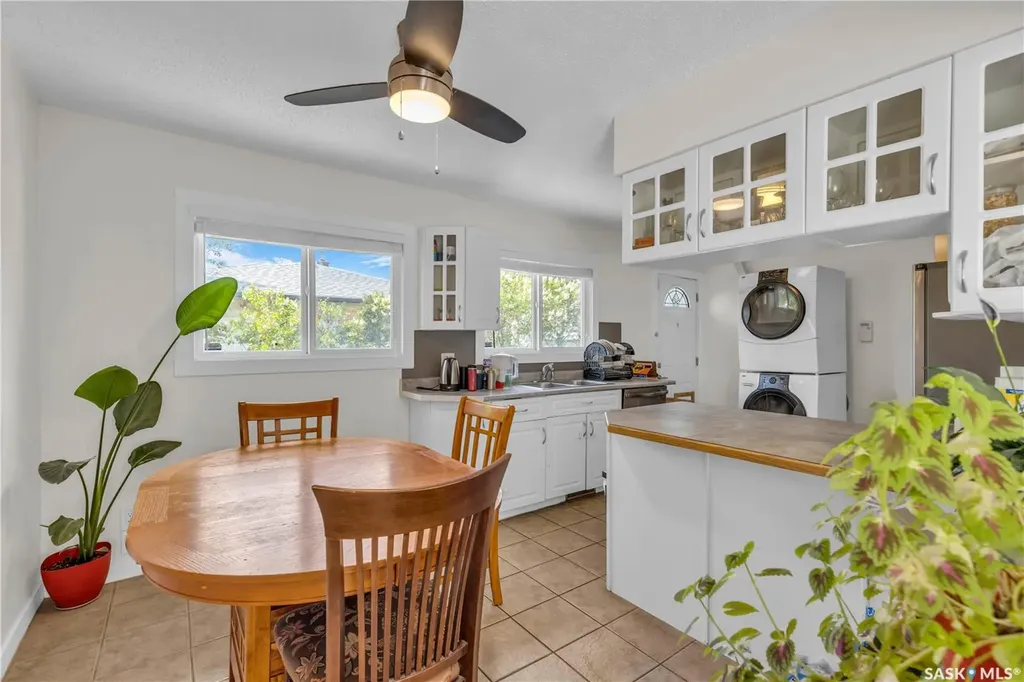 1308 Preston Avenue S Saskatoon SK S7H 2V4