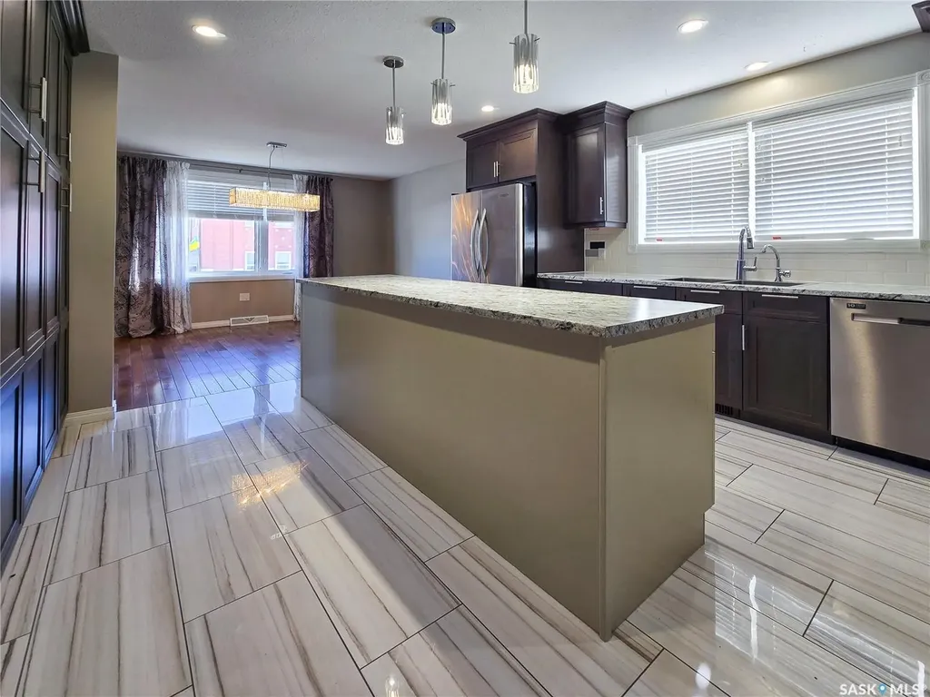 427 Main Street Melville SK S0A 2P0