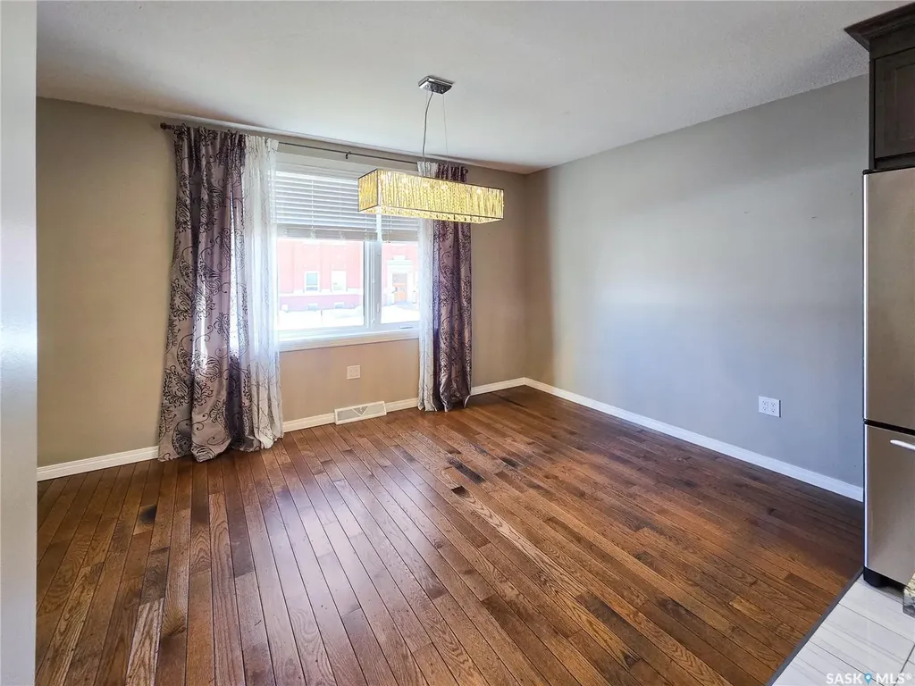 427 Main Street Melville SK S0A 2P0