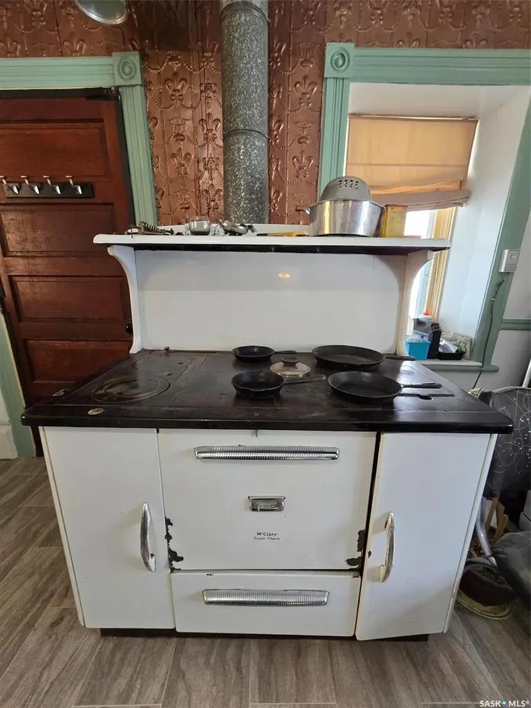 934 Main Street Broadview SK S0G 0K0