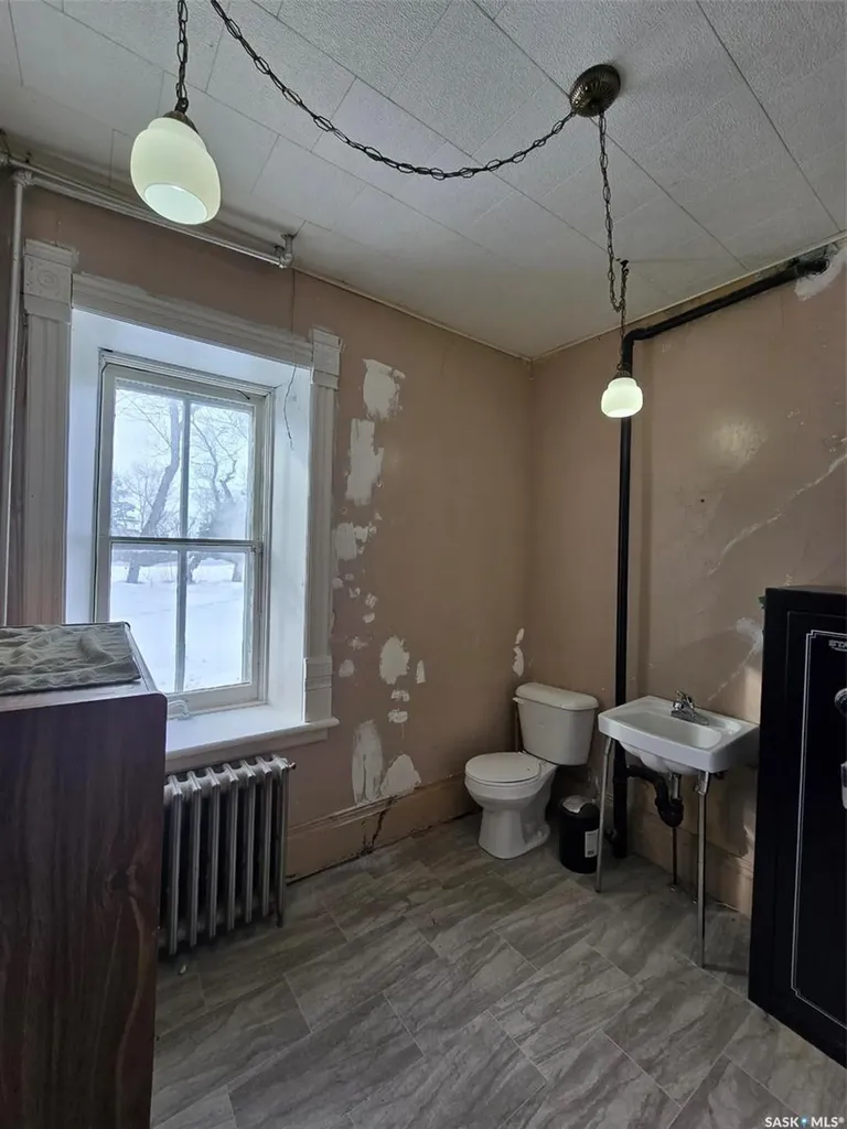 934 Main Street Broadview SK S0G 0K0