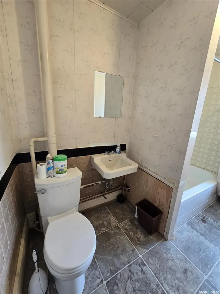 934 Main Street Broadview SK S0G 0K0