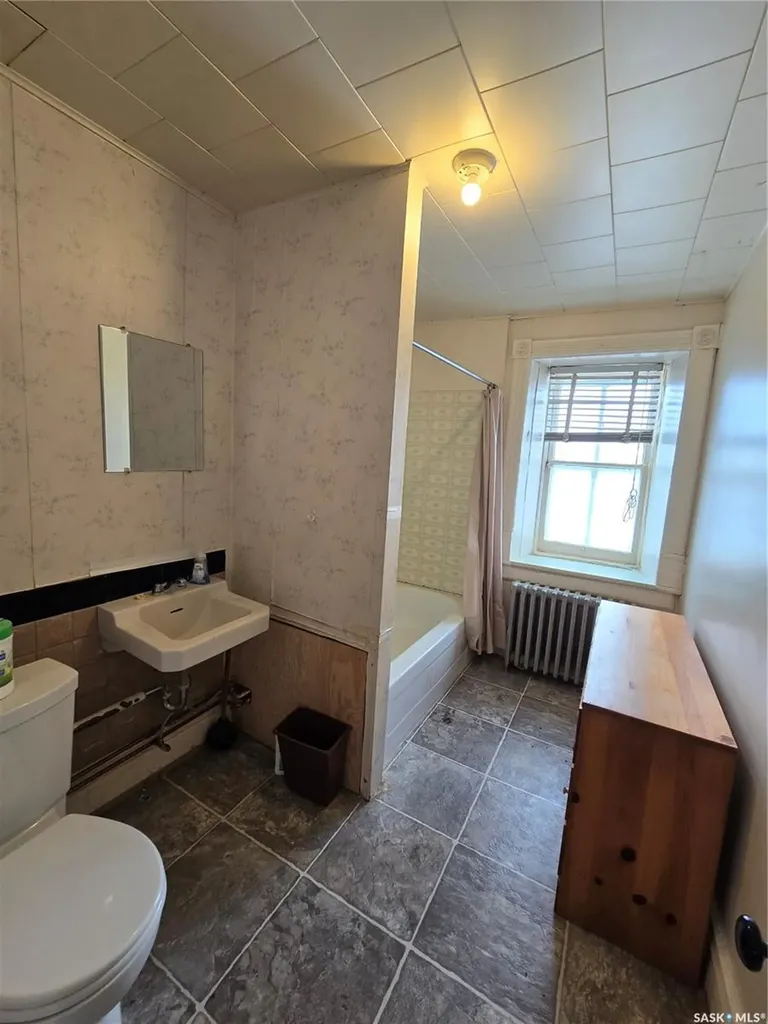 934 Main Street Broadview SK S0G 0K0