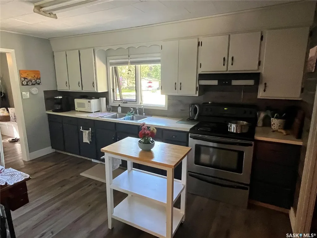 225 First Street Wadena SK S0A 4J0