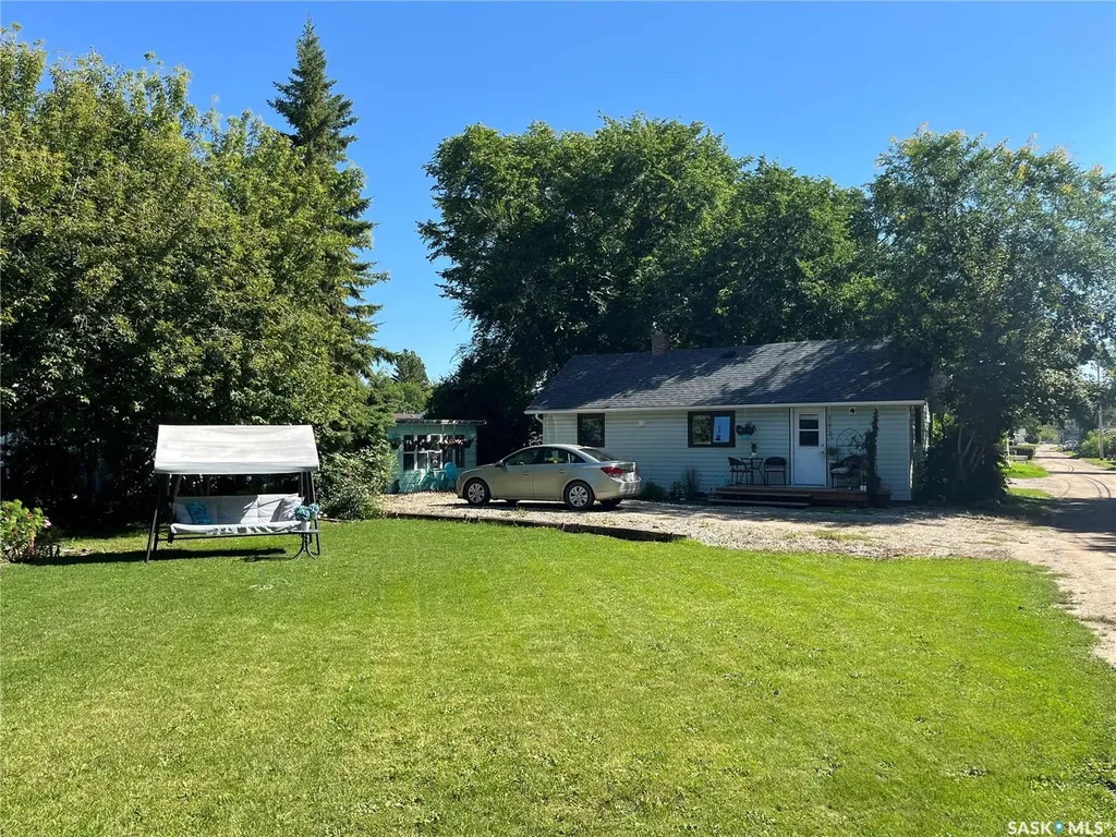 225 First Street Wadena SK S0A 4J0