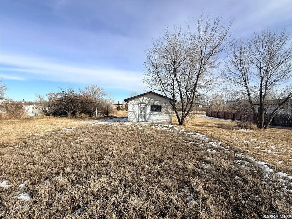 61 14th Avenue SE Swift Current SK S9H 3S3
