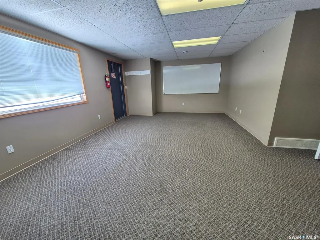 24 12th Street NE Weyburn SK S4H 1K2