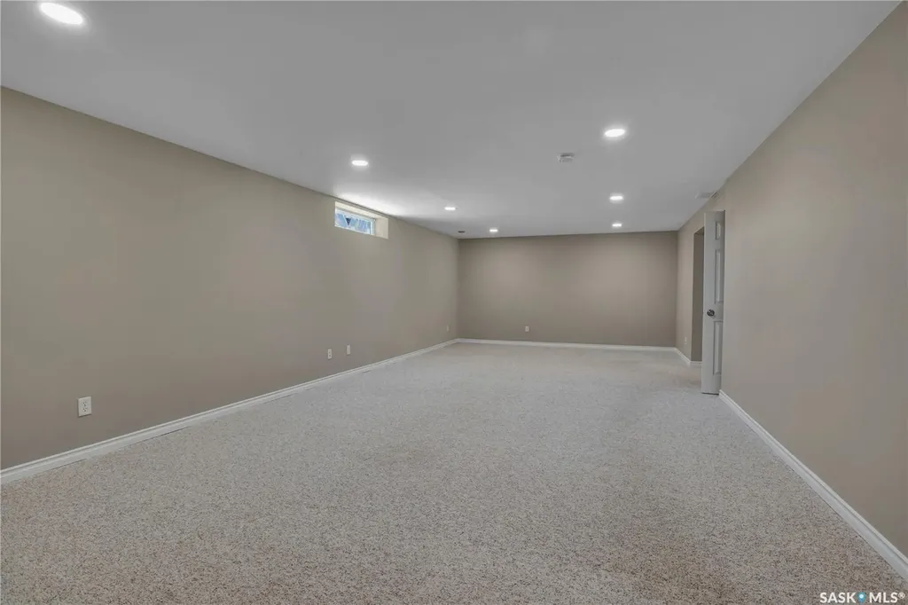 330 Stodola Court Saskatoon SK S7N 4N9