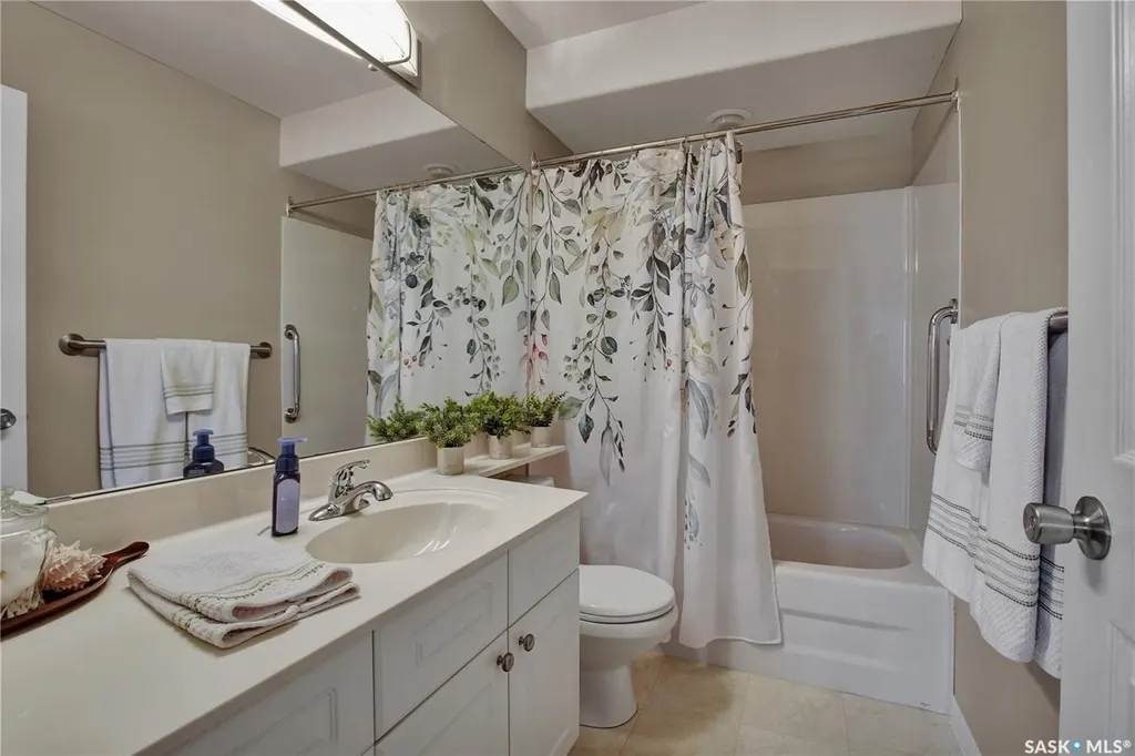 330 Stodola Court Saskatoon SK S7N 4N9