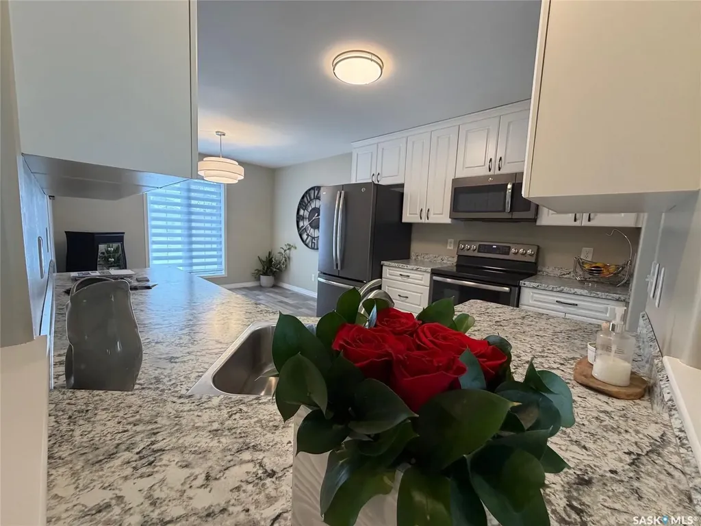 330 Stodola Court Saskatoon SK S7N 4N9
