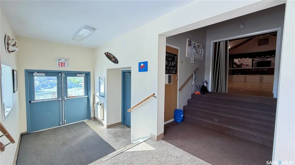 143 Aberdeen Street Elbow SK S0H 1J0