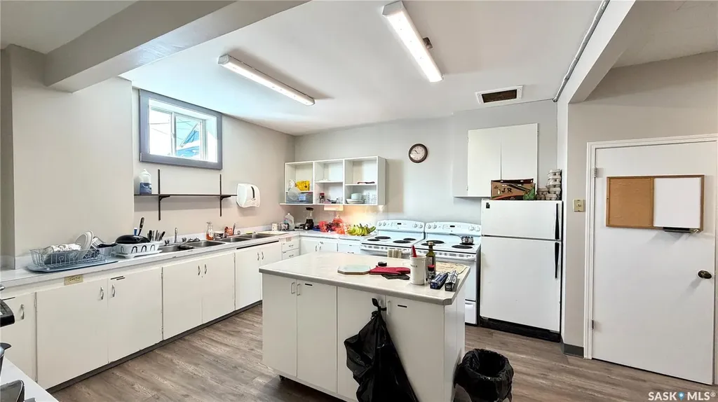 143 Aberdeen Street Elbow SK S0H 1J0