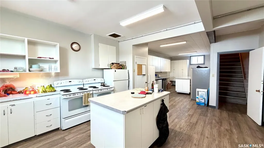 143 Aberdeen Street Elbow SK S0H 1J0