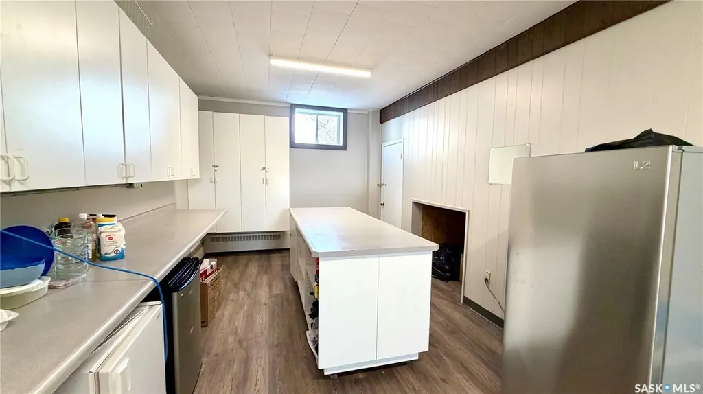 143 Aberdeen Street Elbow SK S0H 1J0