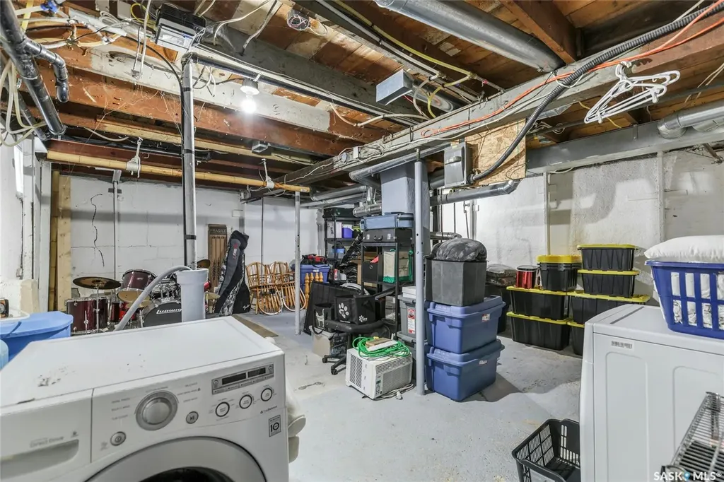 1438 Connaught Street Regina SK S4T 4S9