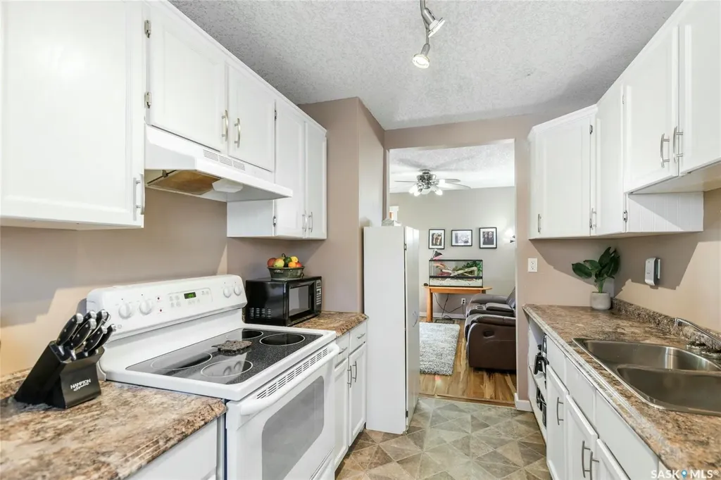 1438 Connaught Street Regina SK S4T 4S9