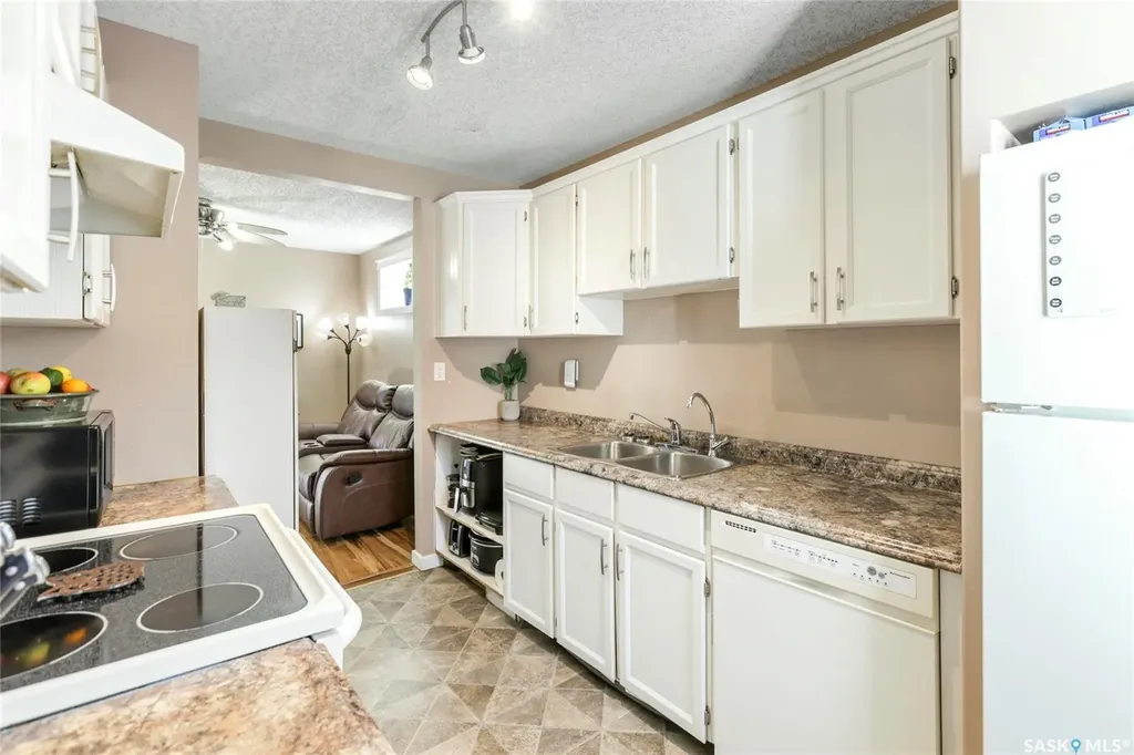 1438 Connaught Street Regina SK S4T 4S9