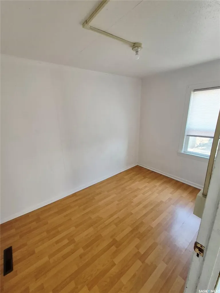 407 3rd Street E Meadow Lake SK S9X 1H7