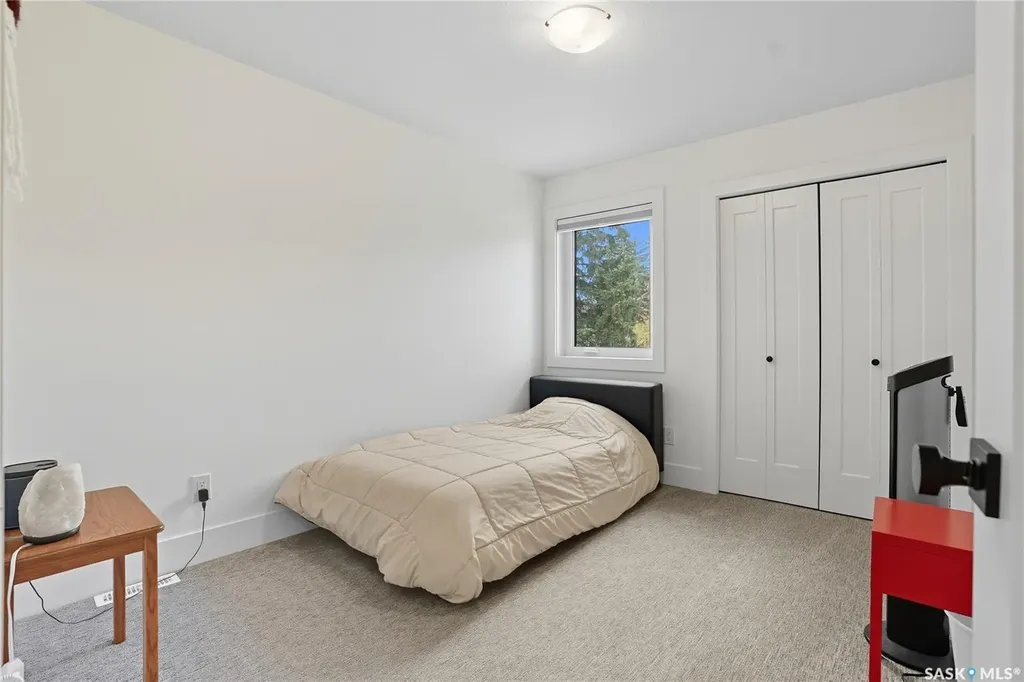 1172A Spadina Crescent E Saskatoon SK S7K 3H8