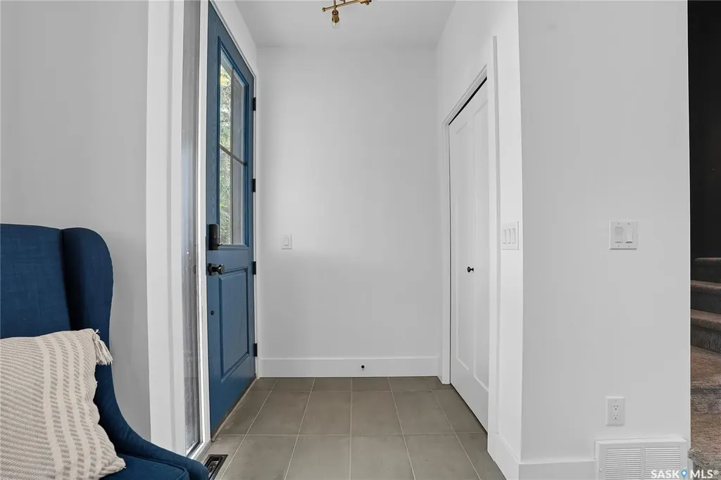 1172A Spadina Crescent E Saskatoon SK S7K 3H8
