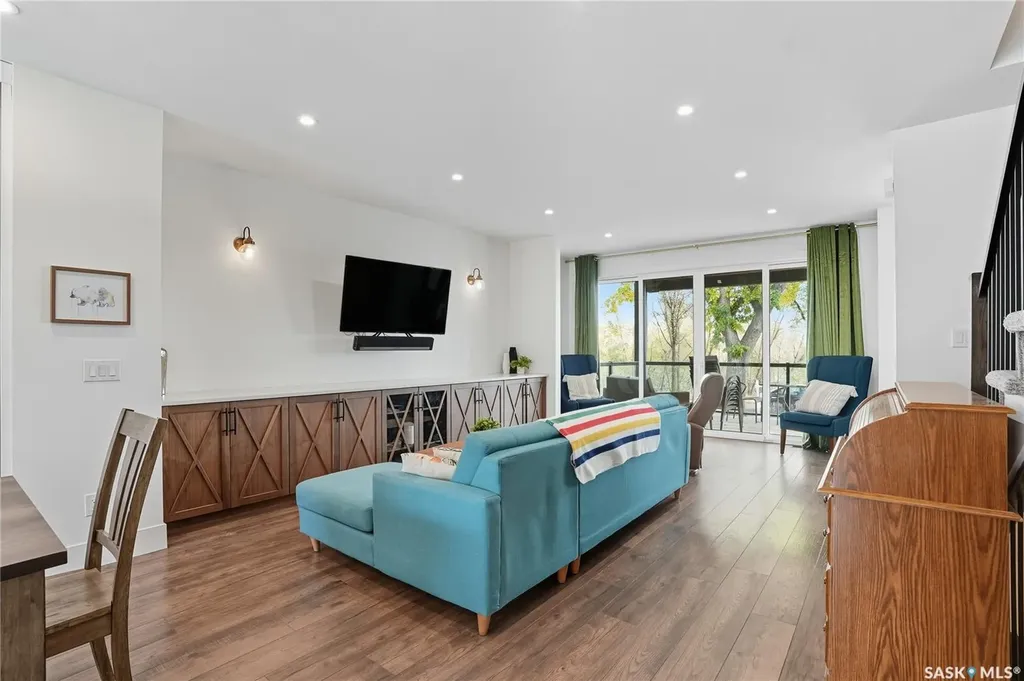 1172A Spadina Crescent E Saskatoon SK S7K 3H8