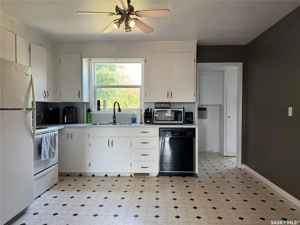 410 6th Street E Wynyard SK S0A 4T0