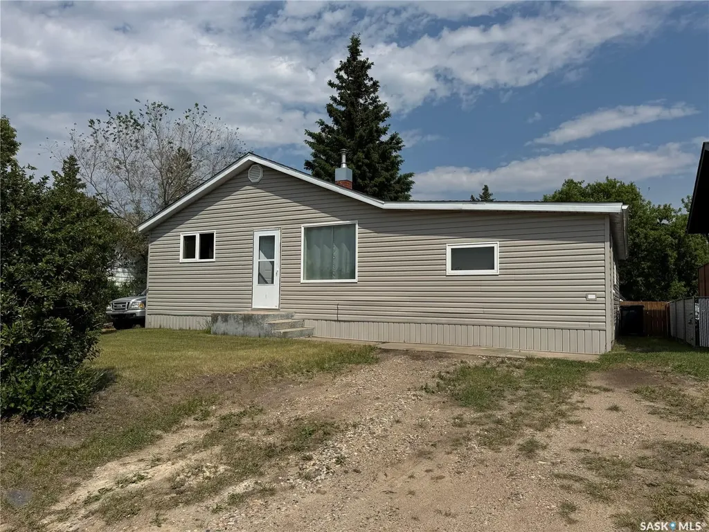 410 6th Street E Wynyard SK S0A 4T0