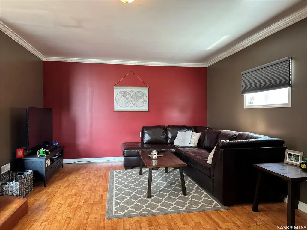 410 6th Street E Wynyard SK S0A 4T0