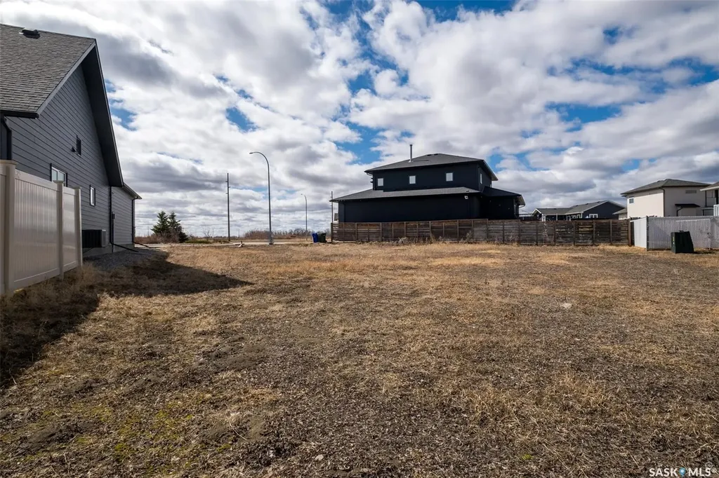 722 32nd Street W Prince Albert SK S6V 7T5