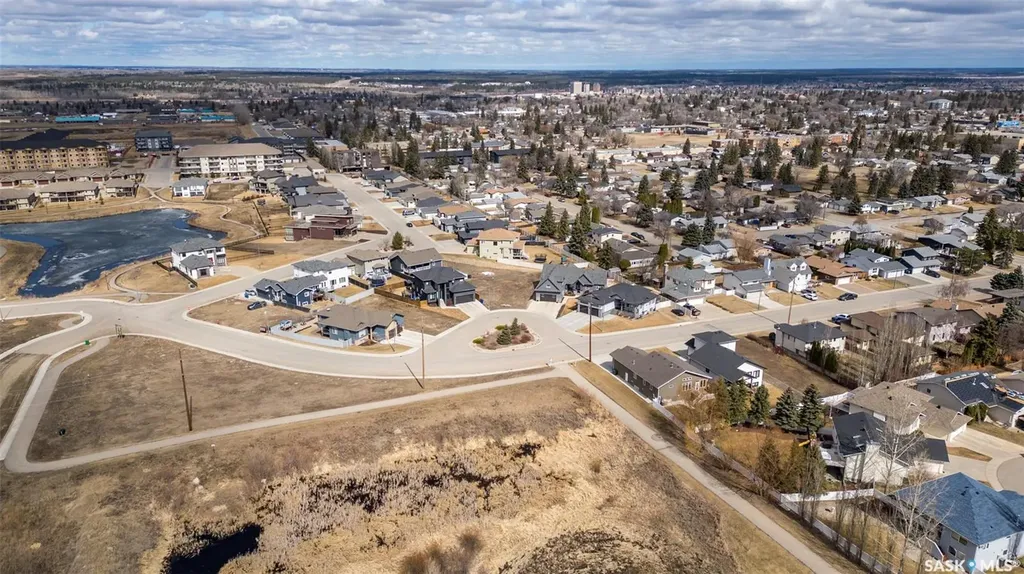 722 32nd Street W Prince Albert SK S6V 7T5