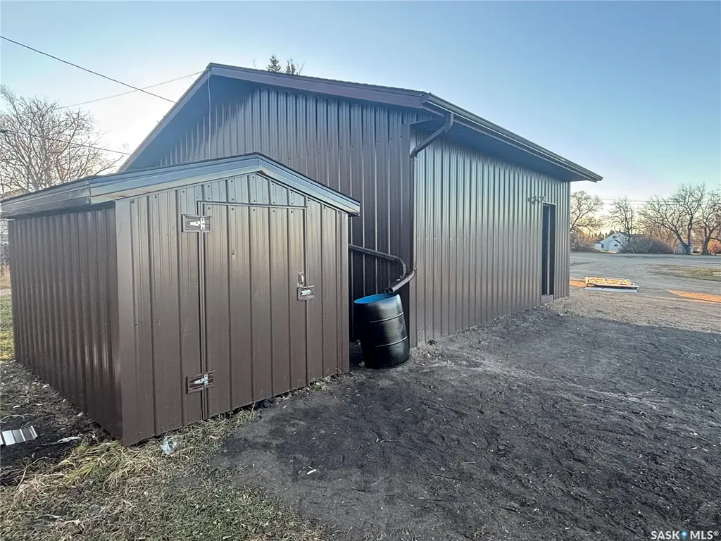 209 5th Avenue N Naicam SK S0K 2Z0