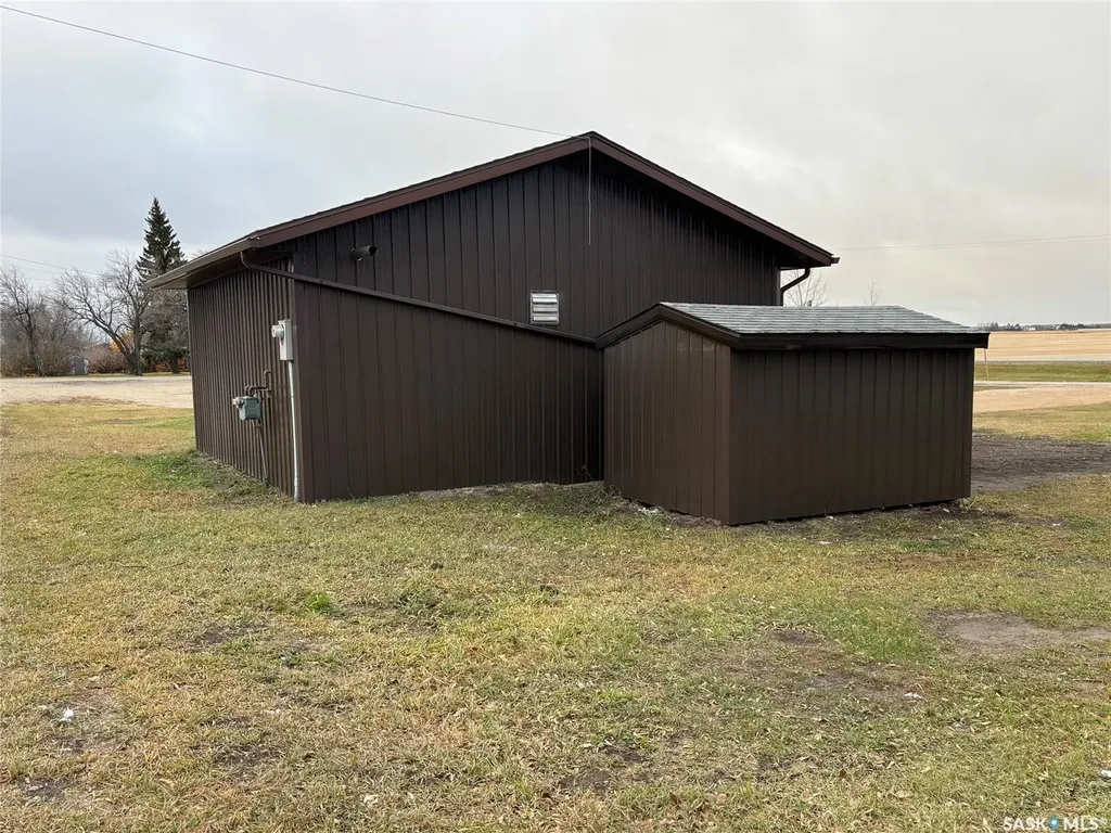 209 5th Avenue N Naicam SK S0K 2Z0