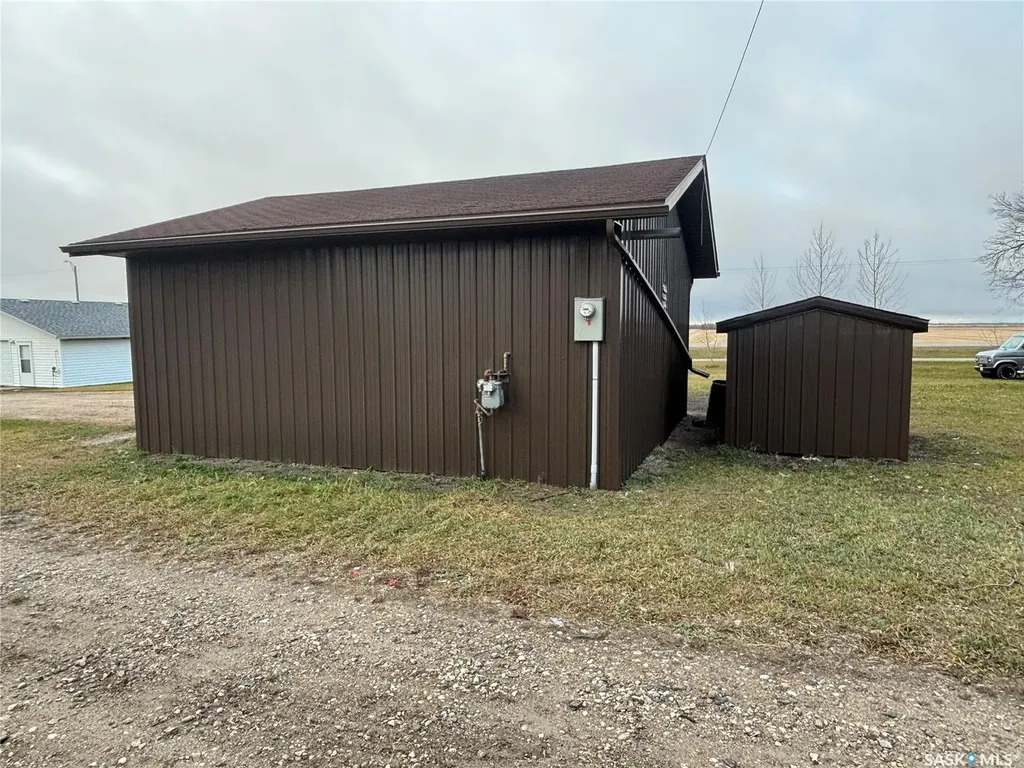 209 5th Avenue N Naicam SK S0K 2Z0