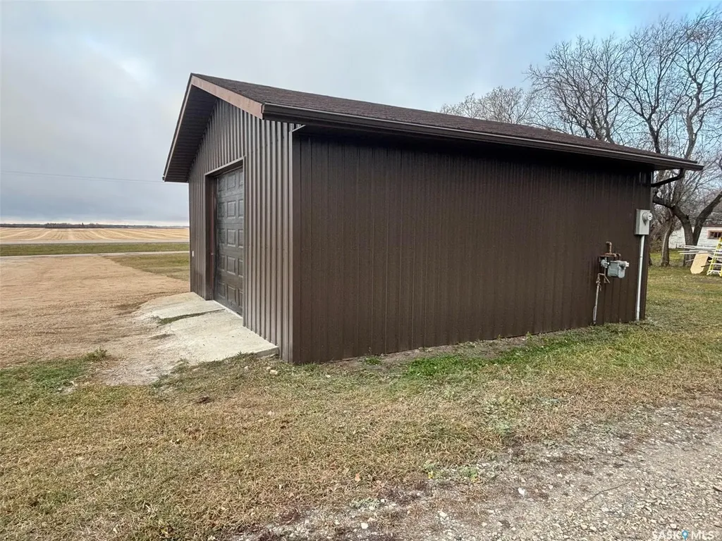 209 5th Avenue N Naicam SK S0K 2Z0