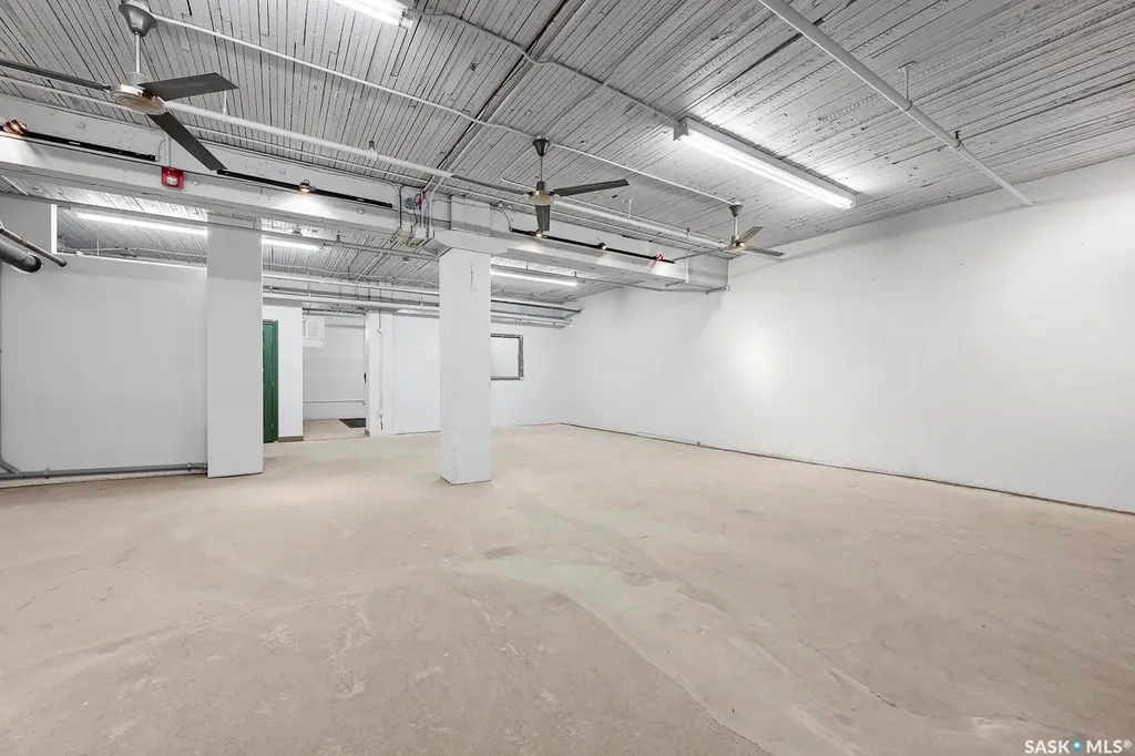 1275 Broad Street Regina SK S4R 1Y6
