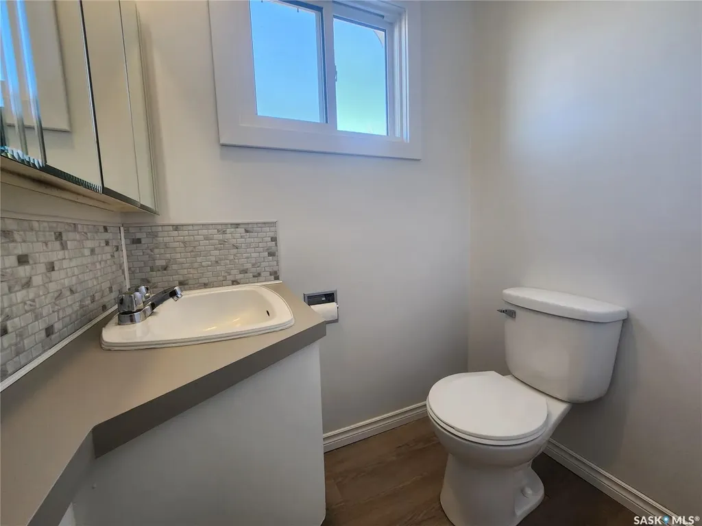 601 Centre Street Assiniboia SK S0H 0B0