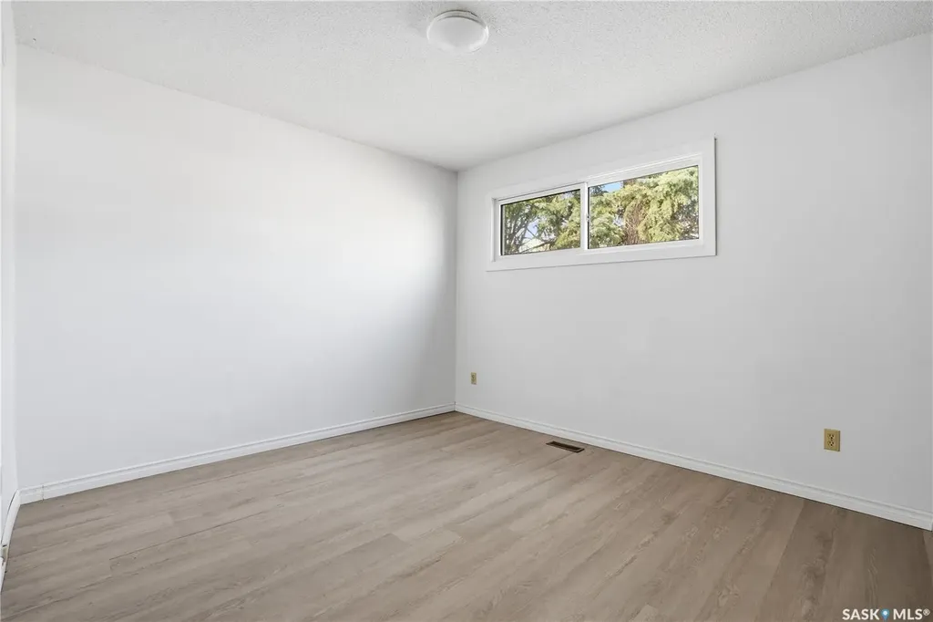 601 Centre Street Assiniboia SK S0H 0B0