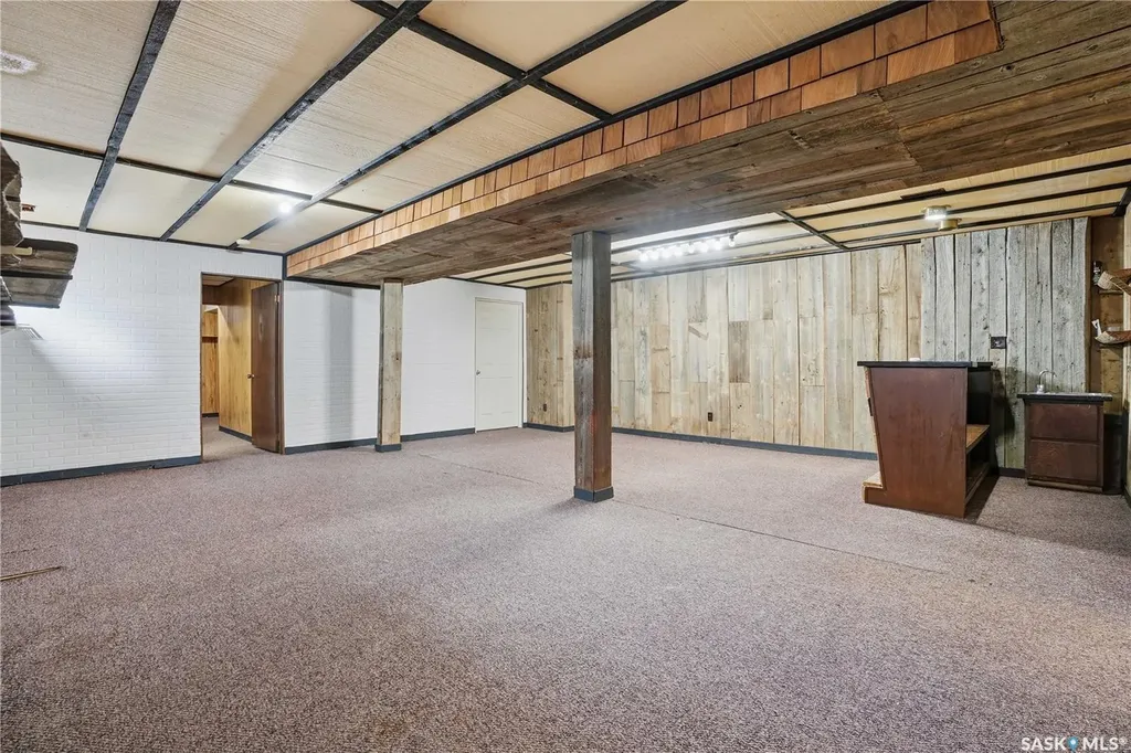 601 Centre Street Assiniboia SK S0H 0B0