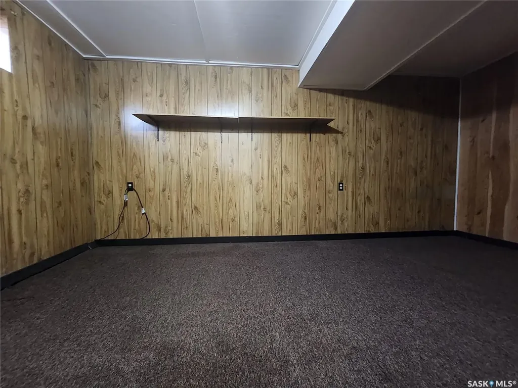 601 Centre Street Assiniboia SK S0H 0B0