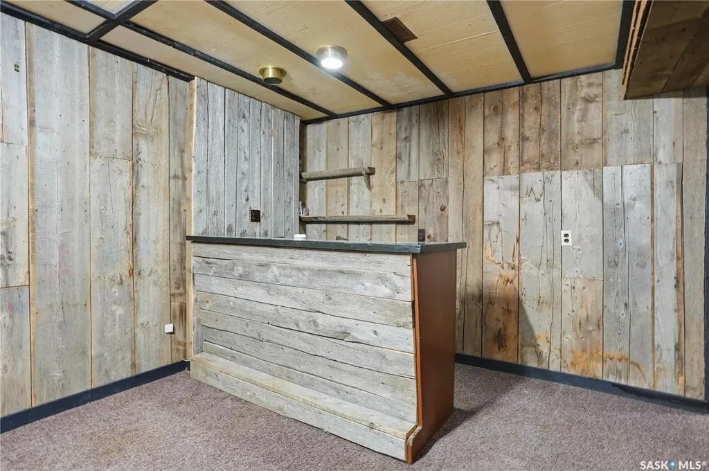 601 Centre Street Assiniboia SK S0H 0B0