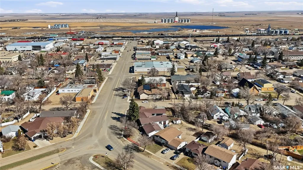 601 Centre Street Assiniboia SK S0H 0B0