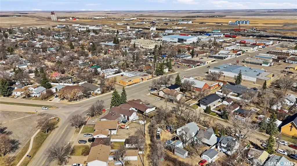 601 Centre Street Assiniboia SK S0H 0B0