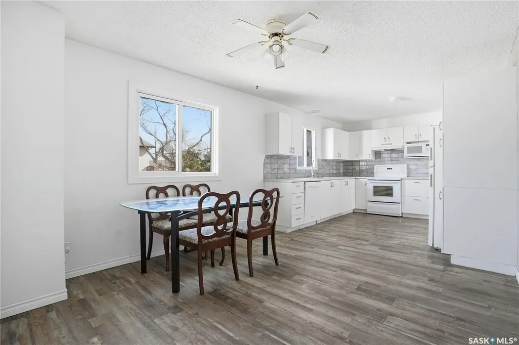 601 Centre Street Assiniboia SK S0H 0B0